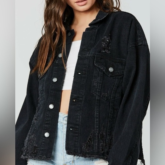 LF Carmar Women's Black Oversized Distressed Denim Jacket - Picture 2 of 3
